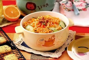 儿童吃方便面的危害