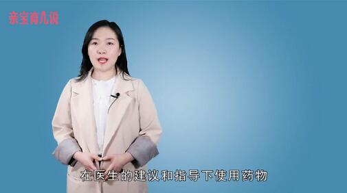 如何护理新生儿吐奶