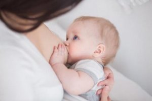 0到1个月婴儿喂养知识