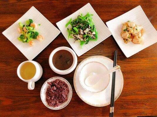 孕妇晚上吃点什么好呢