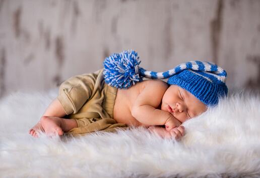 婴幼儿紫草膏要慎用