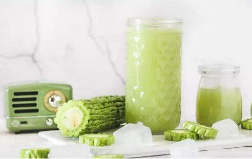 雪碧苦瓜青瓜特饮