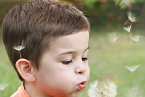 李姓五行缺金男孩名字大全