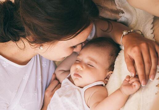 宝宝腹泻贴有用吗