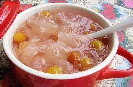 樱桃银耳汤