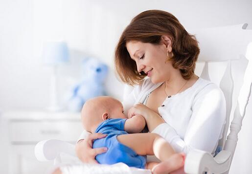 婴儿混合喂养需要喝水吗