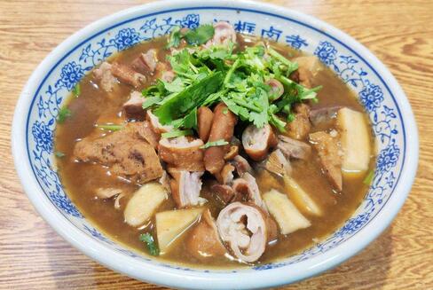 北京小吃一条街之王府井小吃街