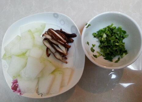 孕早期食谱：香菇冬瓜汤