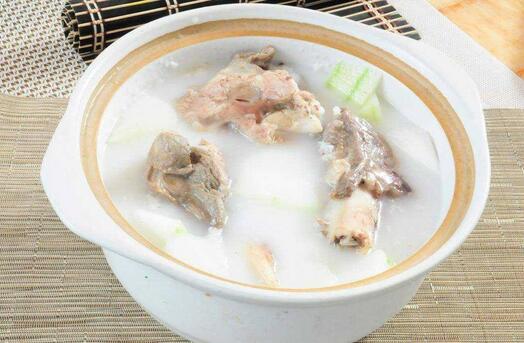 孕妇喝什么汤补血 骨头汤