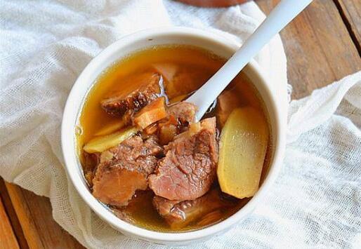 孕妇喝什么汤补血 当归生姜汤