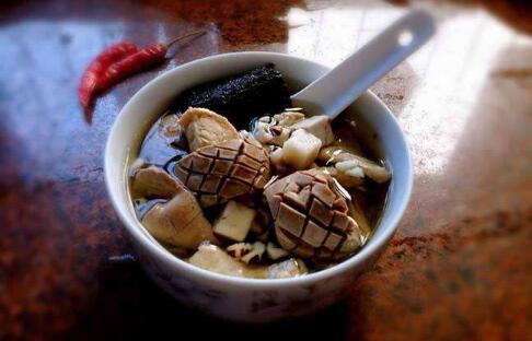 哺乳期猪腰子的做法：归参山药猪腰