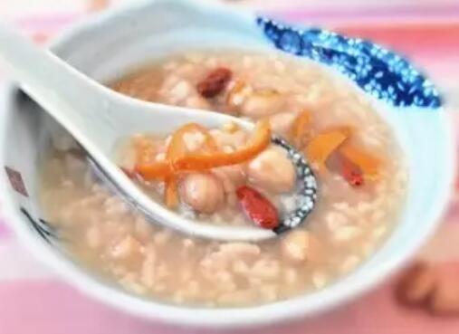 秋季给孩子煲这几种粥，孩子长高少生病