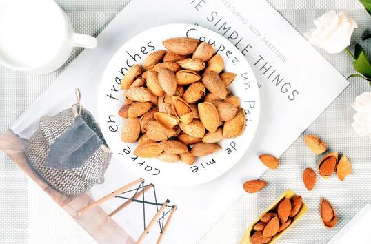 巴旦木究竟有何魔力？竟如此受到追捧？