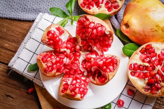 秋季养肺多食这五种水果，清热解毒、润肺止咳