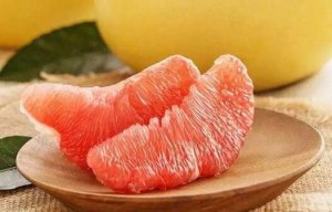 坐月子可以吃柚子吗