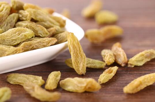 吃葡萄干有什么好处