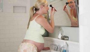孕妈妈注意远离这四大化妆品