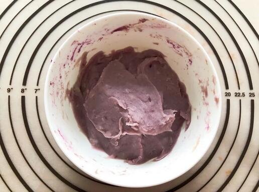 宝宝紫薯的吃法：紫薯芋泥年糕