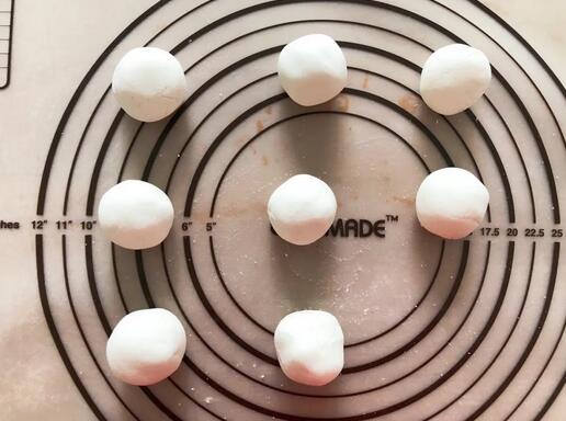 宝宝紫薯的吃法：紫薯芋泥年糕