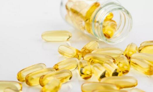 婴儿鱼肝油什么时候吃最好