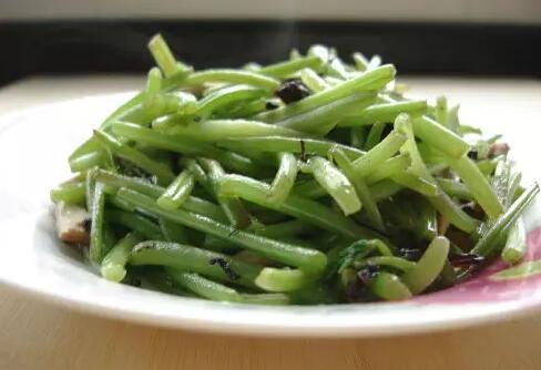 红薯叶的营养价值，怎么做好吃？