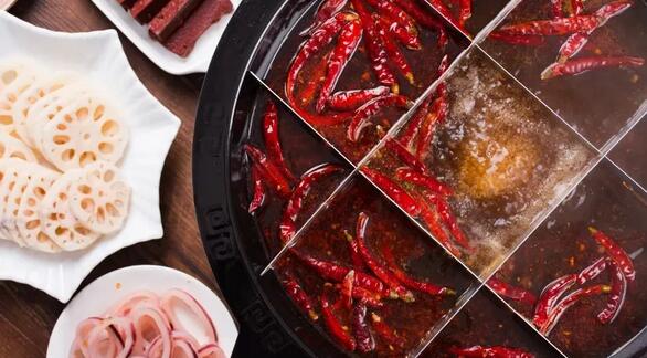 哺乳期不能吃辣、化妆、打疫苗？哺乳禁忌一次说清