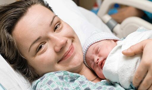 生孩子去公立or私立医院？比较这6点就知道了