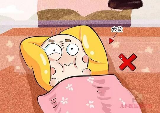 婴儿什么时候用枕头 如何选宝宝枕头