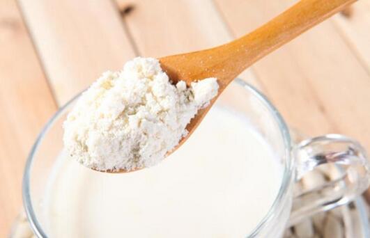 喝蛋白质粉的作用多，孕妈宝宝都该补充