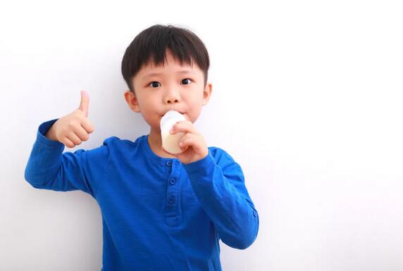 春天是娃的猛长期，注意这5点才能长高长壮