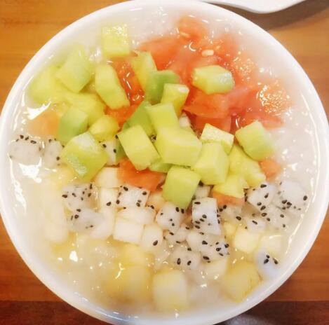 坐月子可以吃水果吗？怎么吃？