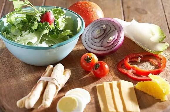 产后第一顿吃什么好，顺产剖腹产大有不同