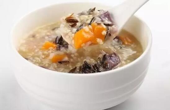 产后第一顿吃什么好，顺产剖腹产大有不同