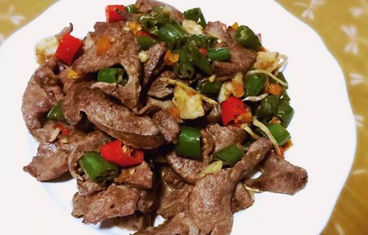 含过多激素的猪肝