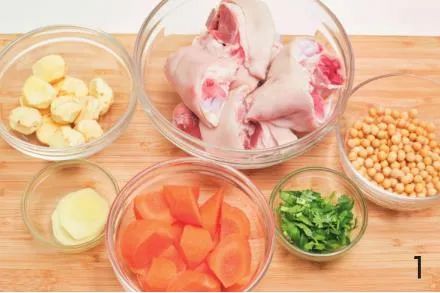 黄豆炖猪蹄的做法