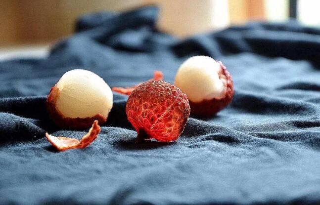 哺乳期可以吃荔枝吗？