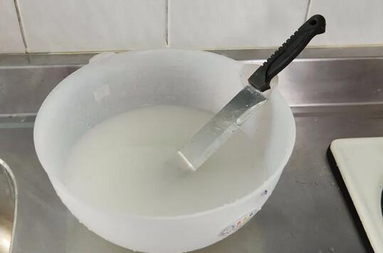 淘米水的4个妙用，太实用了