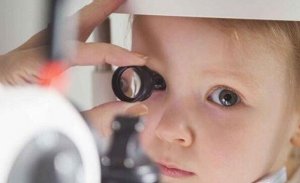 怎么判断宝宝是否对眼 如何纠正