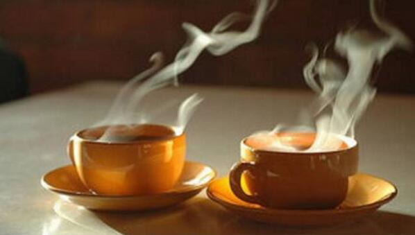 夏天解暑喝冷饮还是热饮