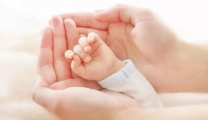 婴儿的胎记是怎么形成的