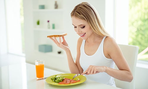 哺乳期饮食营养指南，照着吃奶水质量高