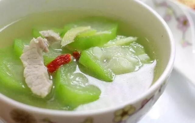 丝瓜的家常做法 产妇催乳食谱