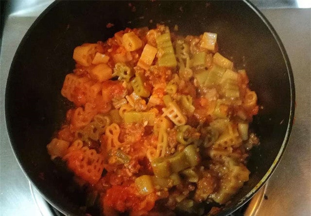 番茄牛肉卡通意面的做法 一岁宝宝食谱