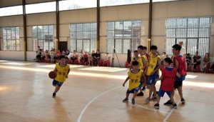 孩子打篮球的好处有哪些