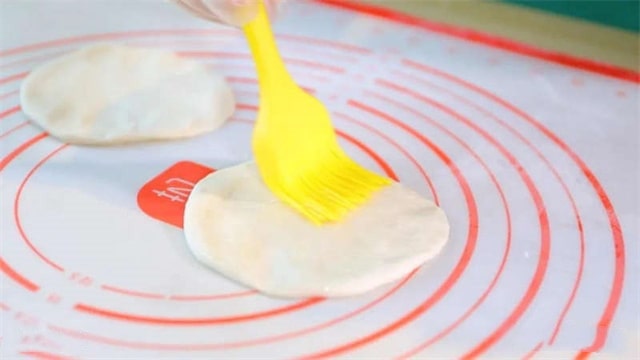 芝士葱香薄饼的做法 一岁宝宝食谱