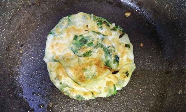 韭菜虾仁脆饼的做法 一岁半宝宝食谱