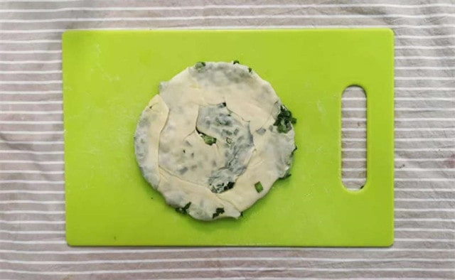 韭菜虾仁脆饼的做法 一岁半宝宝食谱