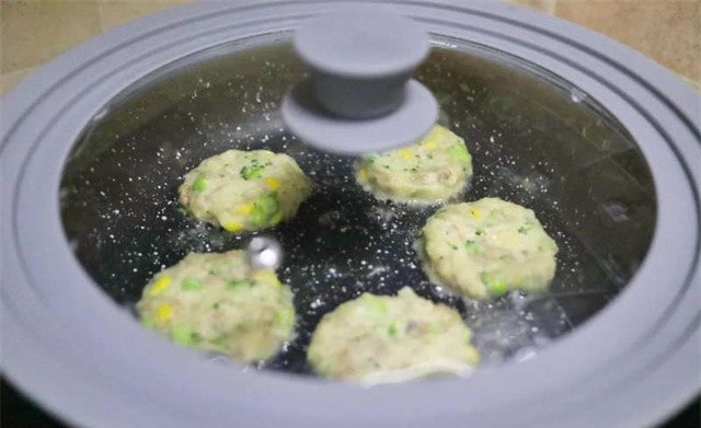 宝宝可乐饼的做法 10个月宝宝辅食食谱