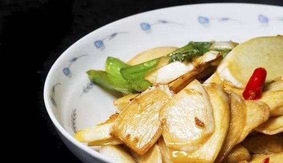 产妇秋季月子餐，滋补、去燥、助恢复