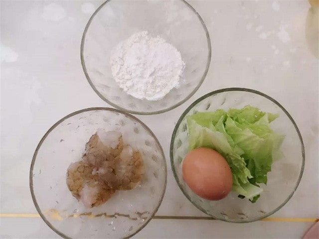 鲜虾白菜丸子的做法 8个月宝宝辅食食谱